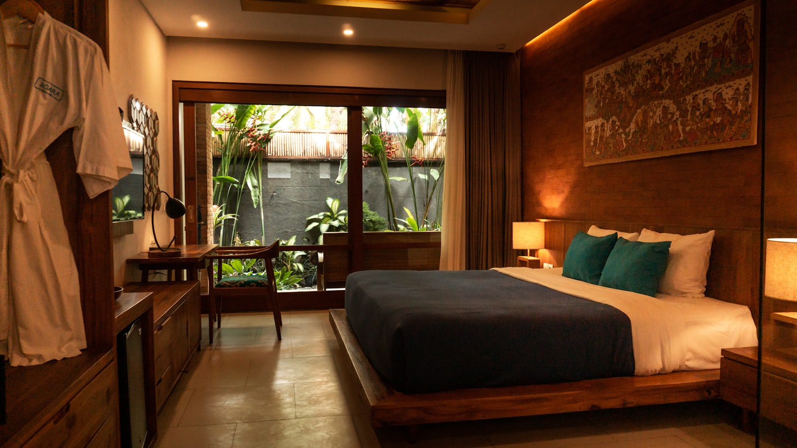 Vesper Lodge - Luxury mountain retreat exterior at golden hour